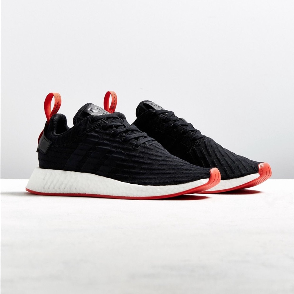 Adidas NMD R2 primeknit sneaker